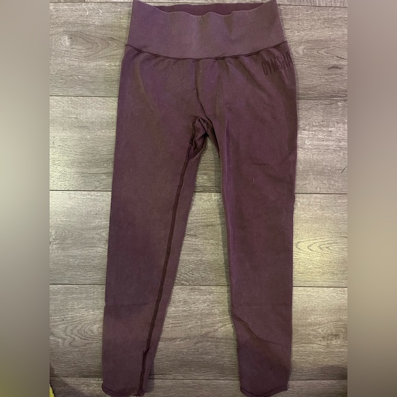 GYMSHARK leggings. - Picture 2 of 3